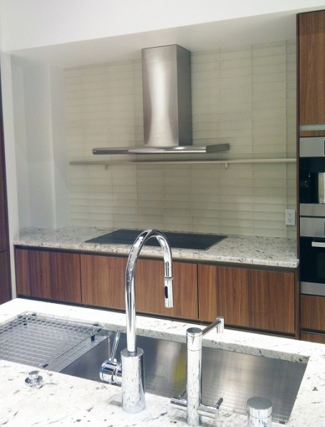 Modern Glass Backsplash SM