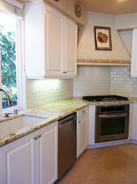 White Subway Backsplash2 SM